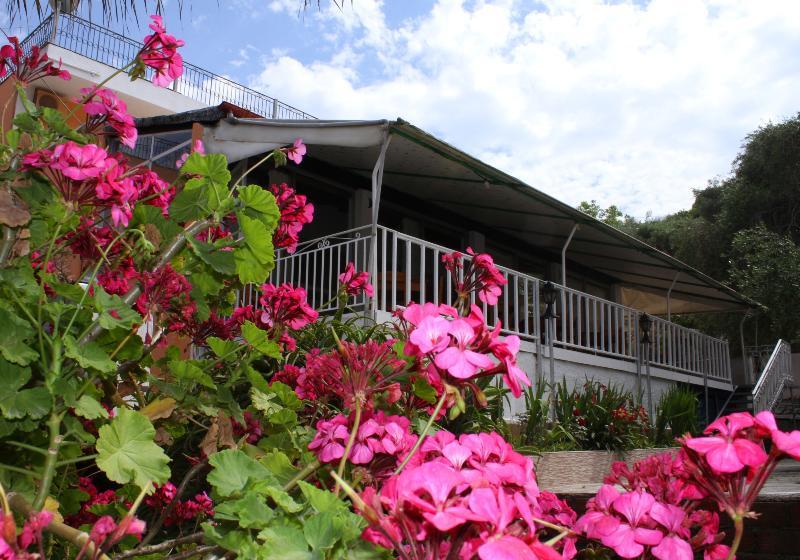 Tina Hotel Limni  Luaran gambar